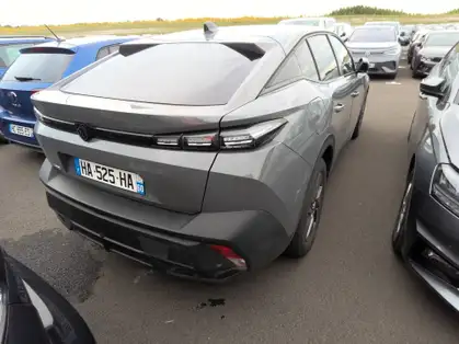 PEUGEOT 408 ALLURE Hybrid 136 e-DCS6