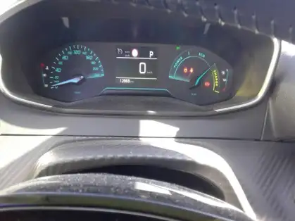 PEUGEOT 208 Hybrid 110 ch e-DCS6 Style