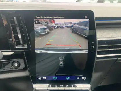 RENAULT AUSTRAL TECHNO E-Tech full hybrid 200 CV 