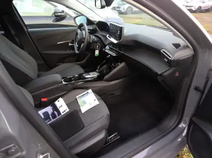 PEUGEOT 208 ALLURE HYBRID 100 CV E-DCS6