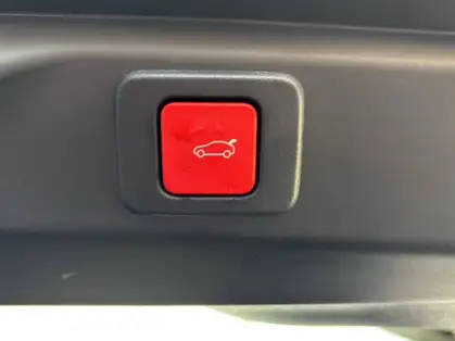 PEUGEOT 3008 GT Hybrid 145 e-DCS6