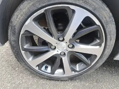 PEUGEOT 208 FELINE 1.6 VTi 120 CV BVA4