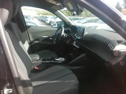 PEUGEOT 2008 ALLURE Hybrid 145 CV e-DCS6 