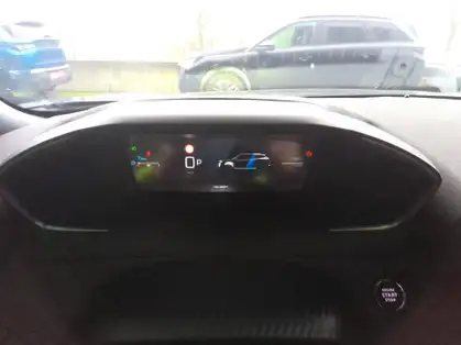 PEUGEOT 2008 ALLURE Hybrid 145 CV e-DCS6 