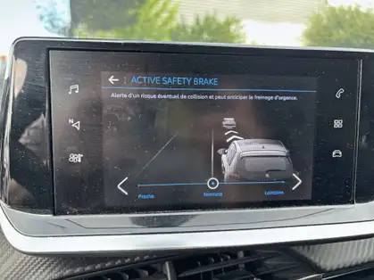 PEUGEOT 208 208 STYLE 1.2 PURETECH 100 CV BVM6