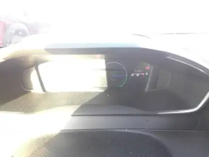 PEUGEOT 208 ALLURE HYBRID 100 CV E-DCS6