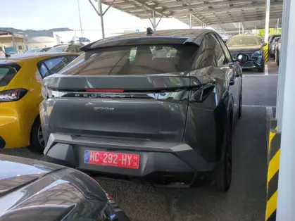 PEUGEOT 3008 GT HYBRID 136 CV E-DCS6