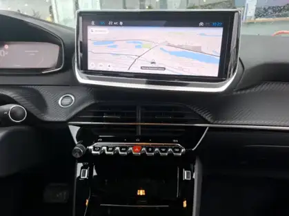 PEUGEOT 208 ALLURE HYBRID 100 CV E-DCS6