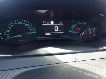 PEUGEOT 208 Hybrid 110 ch e-DCS6 Style