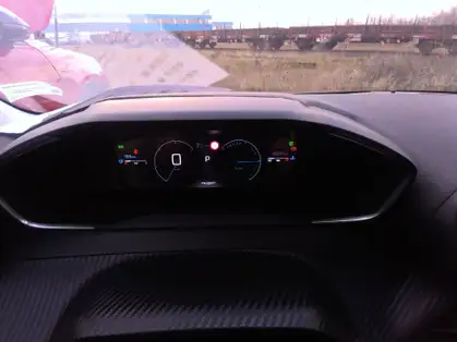 PEUGEOT 208 ALLURE HYBRID 100 CV E-DCS6