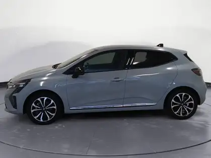 RENAULT CLIO V TECHNO E-Tech full hybrid 145 CV GSR2 