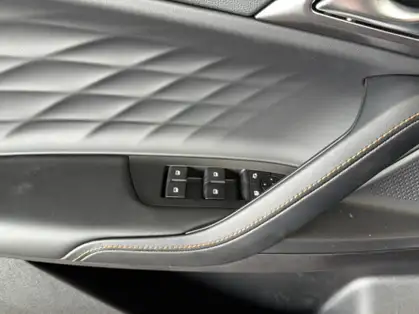 MG EHS 1.5 Hybrid+ 224 ch Luxury