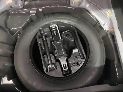 RENAULT MEGANE IV TCe 140 EDC Techno