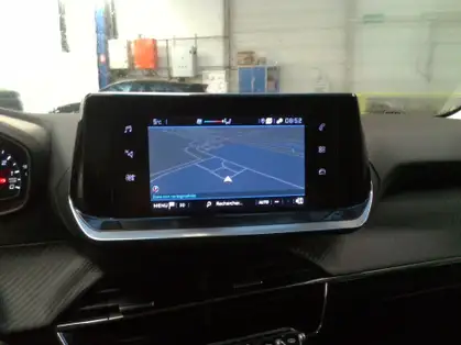 PEUGEOT 208 208 STYLE 1.2 PURETECH 75 CV BVM5