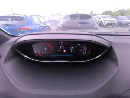 PEUGEOT 3008 ALLURE PACK HYBRID 136 CV E-DCS6