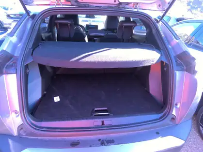 PEUGEOT 2008 ALLURE Hybrid 145 CV e-DCS6 