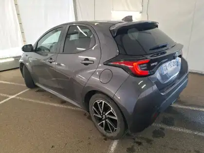 TOYOTA YARIS HYBRIDE 116h Design