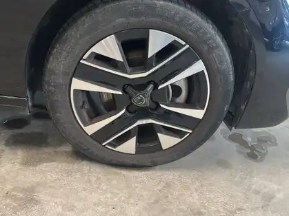 PEUGEOT 208 ALLURE 1.2 PURETECH 100 CV BVM6