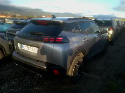 PEUGEOT 2008 ALLURE 1.2 PURETECH 130 CV EAT8