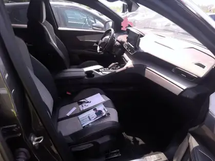 PEUGEOT 3008 GT HYBRID 225 CV E-EAT8