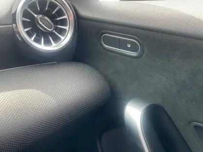 MERCEDES CLASSE A 250 e 8G-DCT AMG LINE