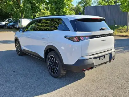 PEUGEOT 5008 ALLURE Hybrid 145 CV e-DCS6 