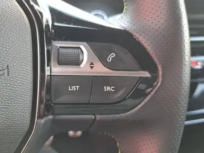 PEUGEOT 2008 2008 GT 1.5 BLUEHDI 110 CV BVM6