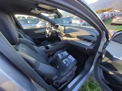 PEUGEOT 5008 GT 1.2 HYBRID 136 CV E-DCS6
