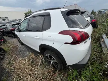 PEUGEOT 2008 1.2 PureTech 110ch S&S EAT6 GT Line