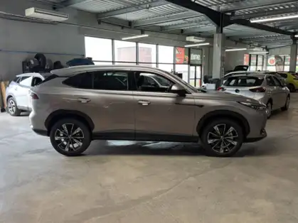 MG EHS 1.5 Hybrid+ 224 ch Luxury