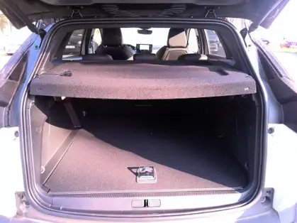 PEUGEOT 3008 GT HYBRID 225 CV E-EAT8
