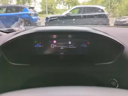 PEUGEOT 2008 ALLURE Hybrid 145 CV e-DCS6 