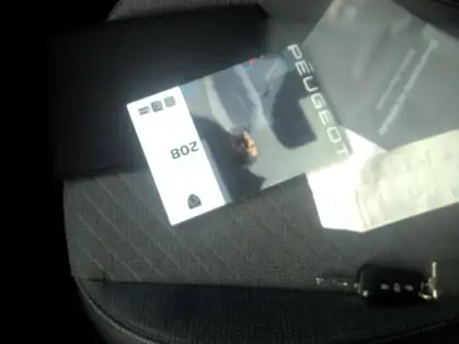 PEUGEOT 208 ALLURE HYBRID 100 CV E-DCS6