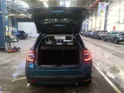 FIAT 600 LA PRIMA 1.2 Hybrid 100 CV DCT6 