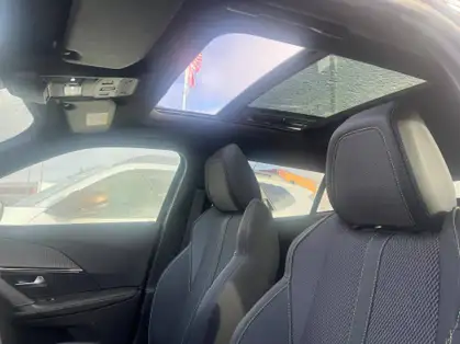 PEUGEOT 2008 GT Hybrid 145 CV e-DCS6 