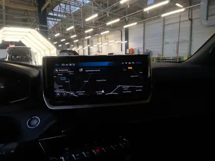 PEUGEOT 2008 ALLURE Hybrid 145 CV e-DCS6 