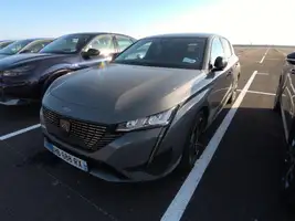 PEUGEOT ALLURE Hybrid 136 e-DCS6 