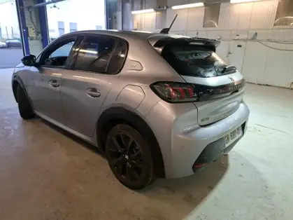 PEUGEOT 208 GT 1.2 PURETECH 100 CV EAT8