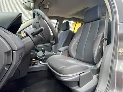 RENAULT MEGANE II BERLINE 1.9 dCi 130 Confort Dynamique