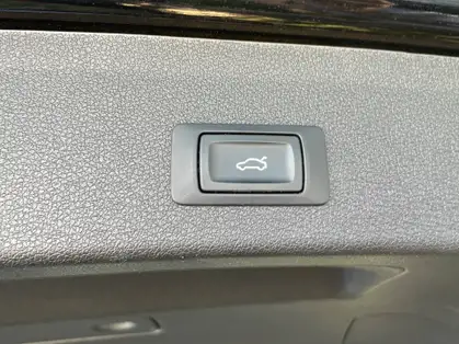 AUDI Q5 2.0 TFSI 230 Quattro Avus Tiptronic A