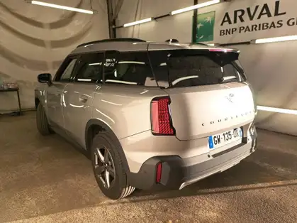 MINI COUNTRYMAN U25 C Classic