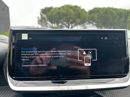 PEUGEOT 208 ALLURE HYBRID 100 CV E-DCS6