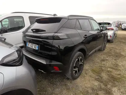 PEUGEOT 2008 ALLURE HYBRID 136 CV e-DCS6