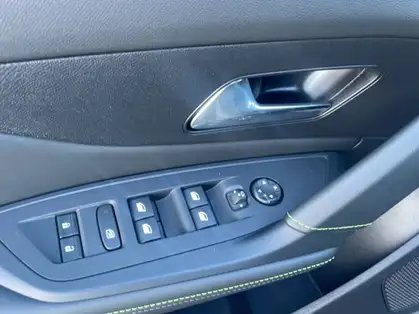 PEUGEOT 308 GT Hybrid 145 CV e-DCS6