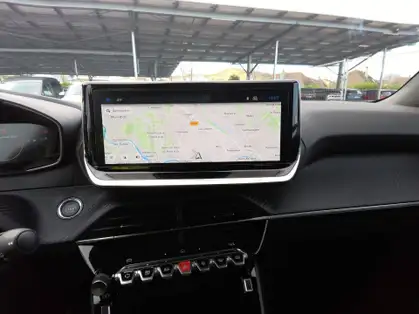 PEUGEOT 2008 ALLURE Hybrid 145 CV e-DCS6 