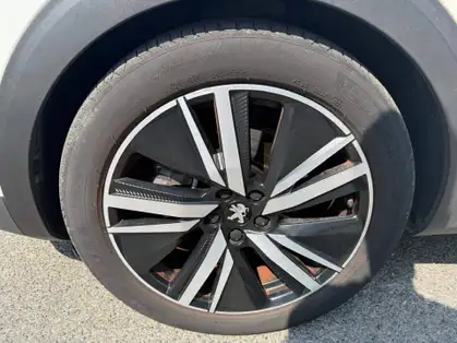 PEUGEOT 3008 GT PACK HYBRIDE 225 CV E-EAT8