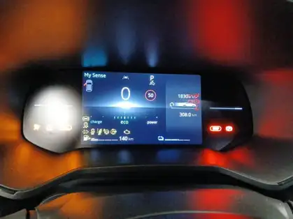 RENAULT CLIO V TECHNO E-Tech full hybrid 145 CV GSR2 