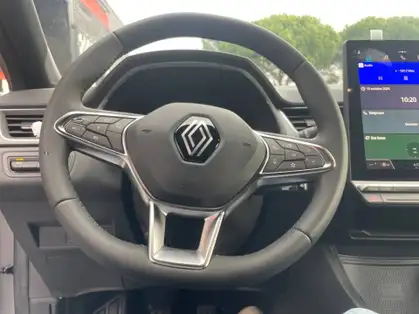 RENAULT CAPTUR TECHNO E-Tech full hybrid 160 CV 