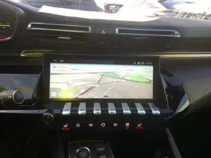 PEUGEOT 508 SW Hybrid 225 e-EAT8 Allure