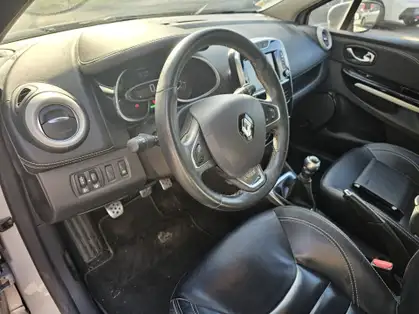 RENAULT CLIO IV TCe 90 Energy Initiale Paris